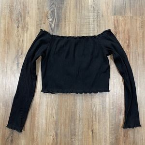 Black Long Sleeve Crop Top